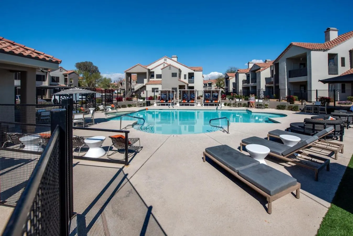 Stylish Scottsdale Retreat Pool Gym For 6 Apartment